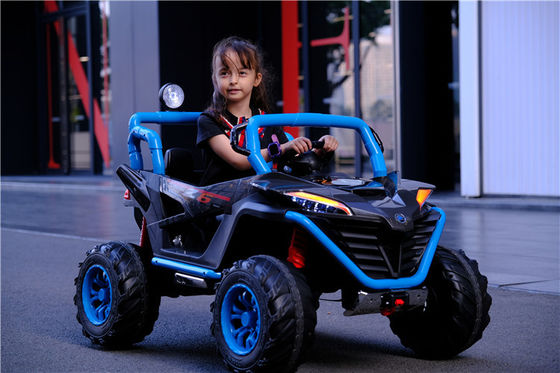 Ride On Toy 131*90*93cm 음악등과 블루투스를 갖춘 플라스틱 어린이 2인승